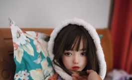 这次是穿居家睡衣的女儿
