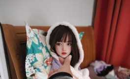 这次是穿居家睡衣的女儿