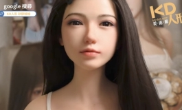求助，这个娃娃是哪个牌子的？