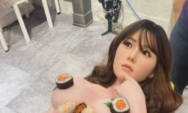 推荐一款硅胶实体娃娃