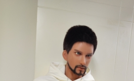 肌肉猛男，奇她男娃