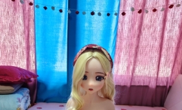 爱莎贝尔 丽华琴里
