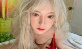 用推油妹的视角打开头身一体全松骨架