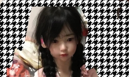 一只全新的硅胶奈