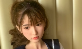 好久不宠幸她们了 给两个姑娘换身衣服