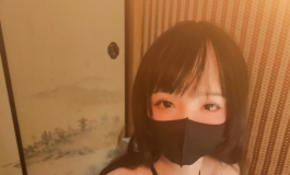 蓝色丝绸床单与粉嫩多汁肉体（安迪伊娃172+she楚玥）