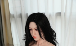 看着温温柔柔，其实很烧杯~